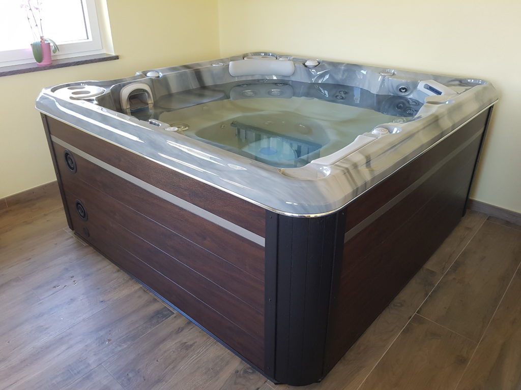 Hydropool SelfCleaning Whirlpool SC570P Möhring,Havel • K.IM.S. GmbH