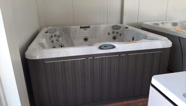 K.IM.S.GmbH-jacuzzi-j235-ausstellung-abverkauf-sonder-preis