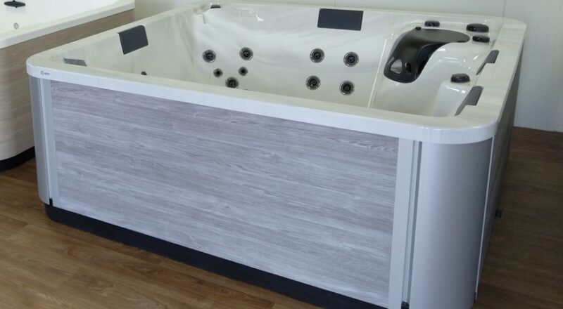 KINEDO-Whirlpool-A400-2